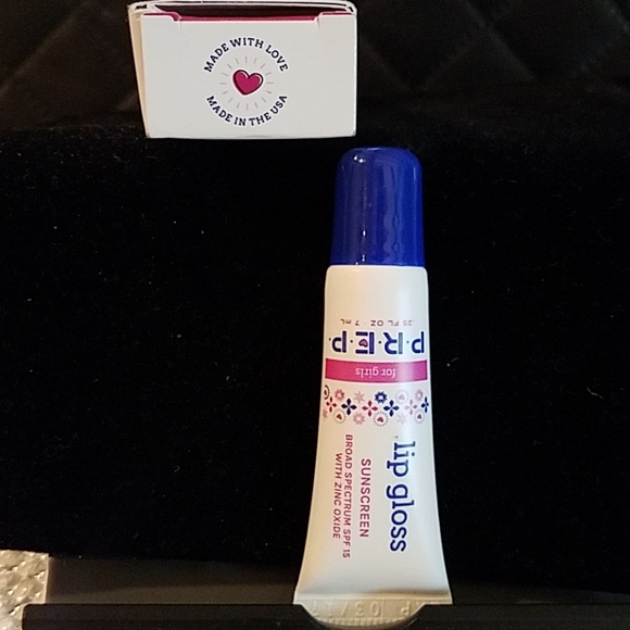 PREP Lip Gloss with sunscreen - Picture 8 of 8